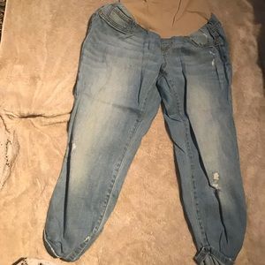 Maternity jean Capri